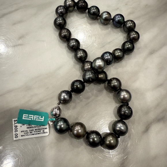 Cultured Black Tahitian Pearl Necklace - Picture 6 of 6